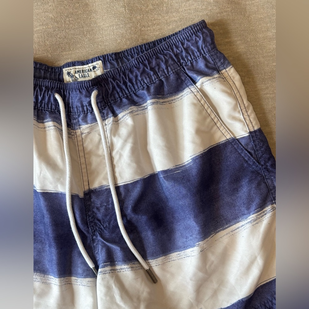 American Eagle men’s small blue and white striped swim trunks board shorts - Picture 3 of 11